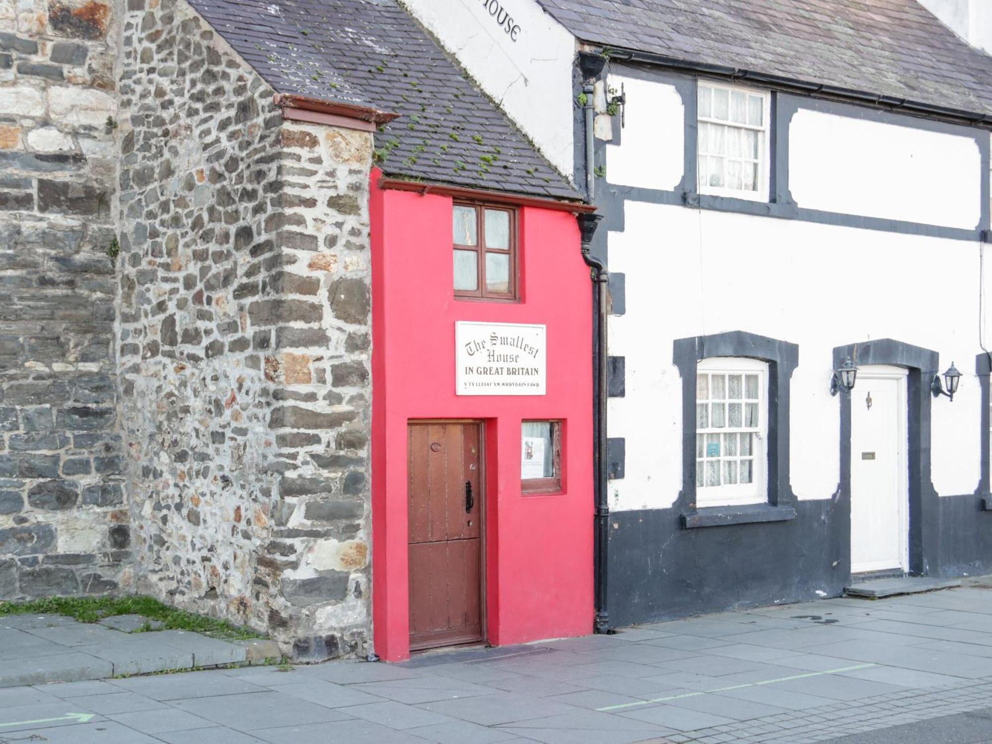 Platform 13 Railway Cottage Llandudno Junction Exteriör bild